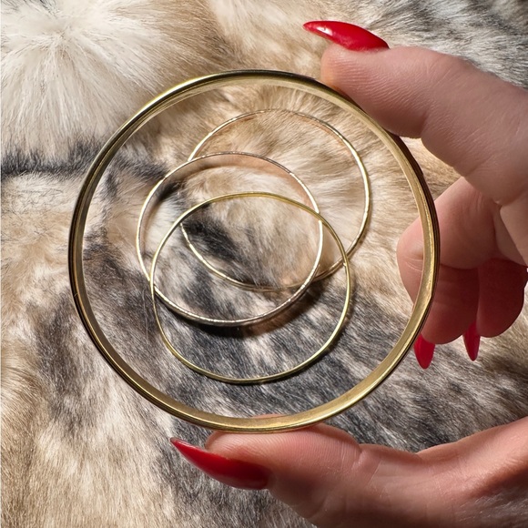 Set of 4 Solid Brass Textured Bangle Bracelets - Picture 8 of 8